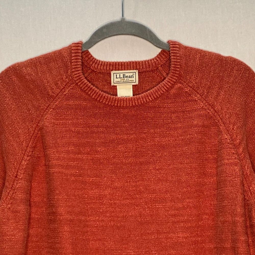 💎LL Bean Mens Heather Rust Raglan Crew Neck Sweater Size Medium Academia - Picture 2 of 7
